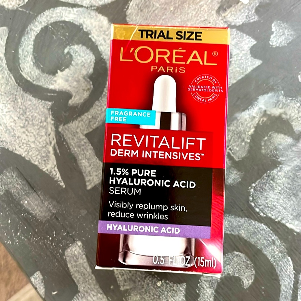 L’Oréal Revivalift Derm Intensives